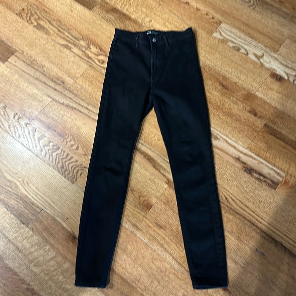 Zara Size 6 Black Stretch Skinny Jeans